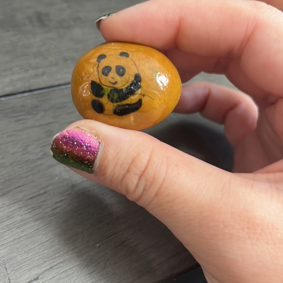 Vintage Hand Painted Stones from Three Gorges China - Picture 10 of 10